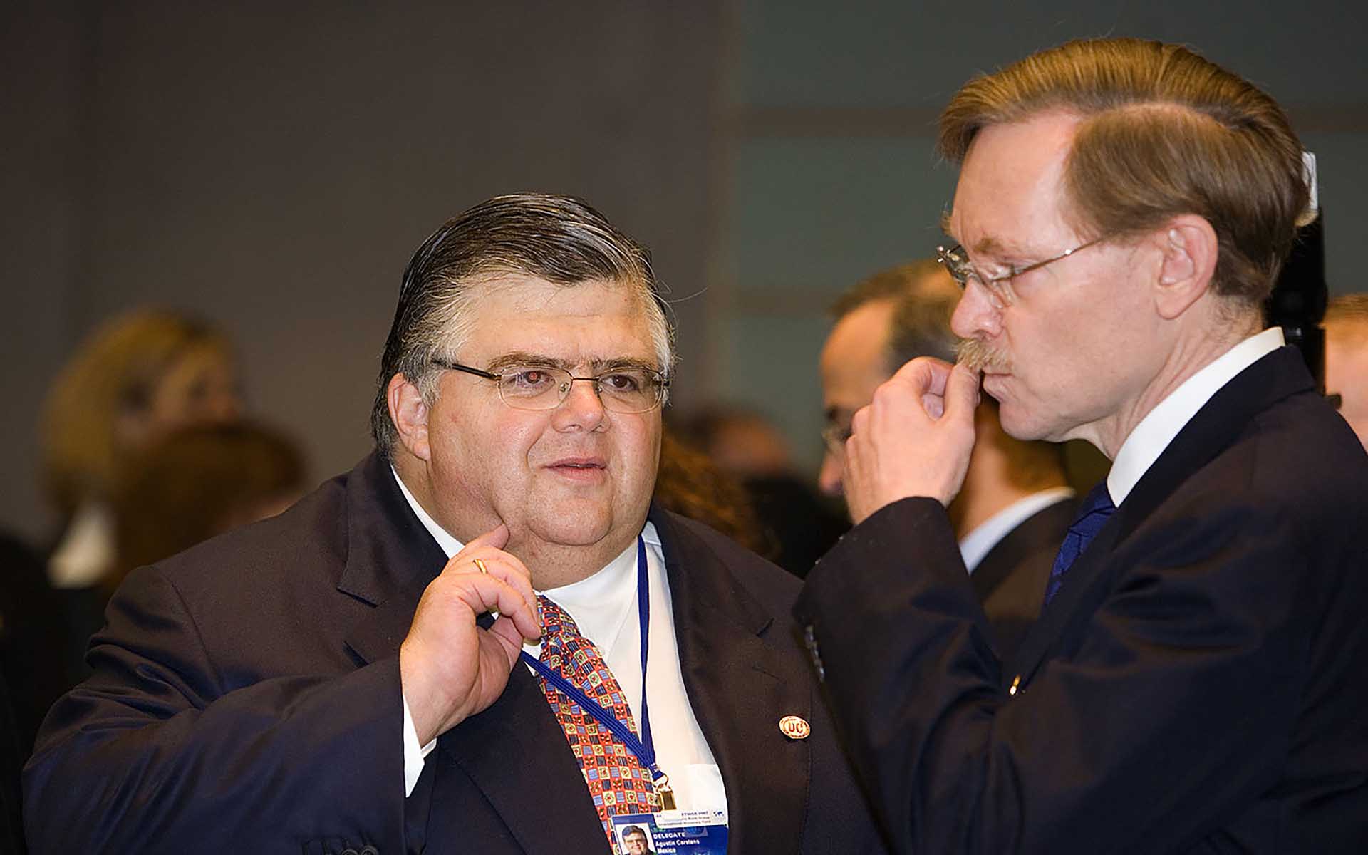 Agustin Carstens BIS