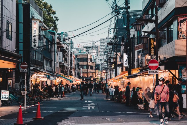 According to the Japan Times, a new online voting system that incorporates blockchain has been introduced to let citizens vote for different social contribution project proposals.