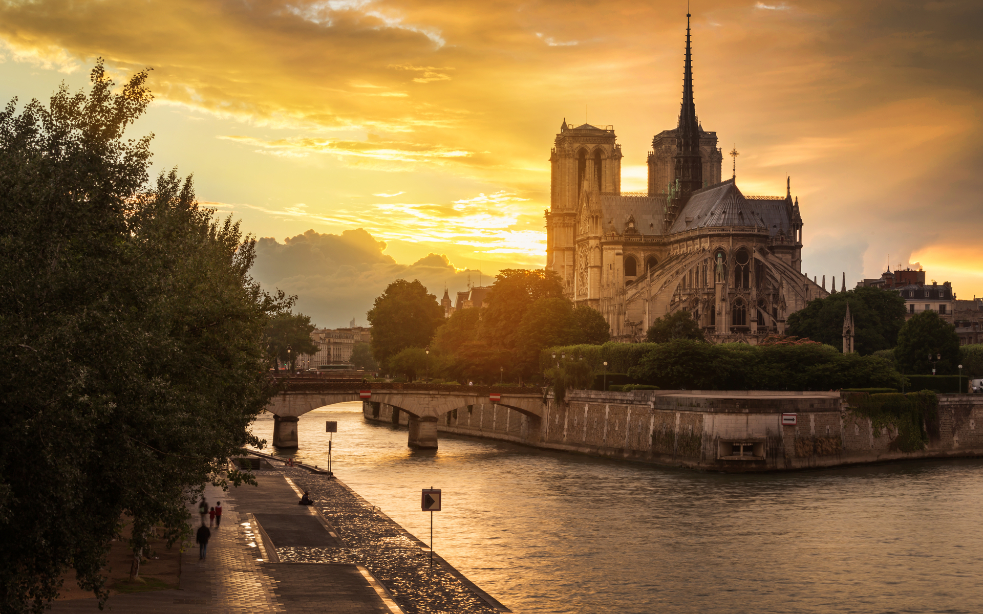 notre dame bitcoin