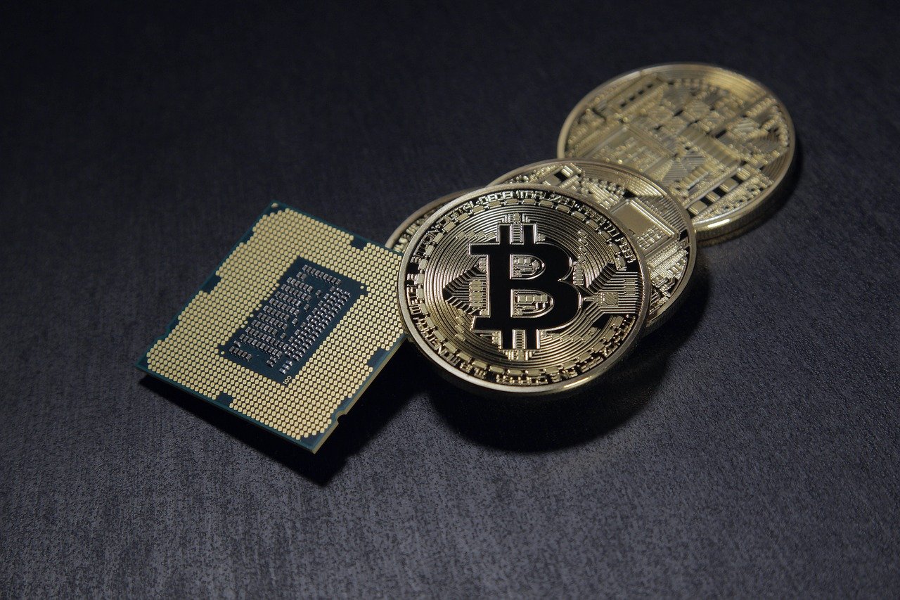 El Salvador's Bitcoin Journey Kicks Off With A Bummer, BTC Price Crashes