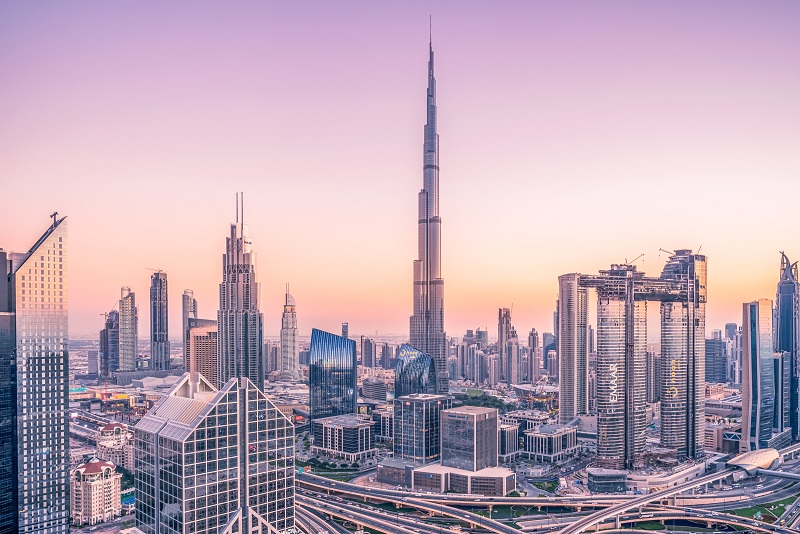 Binance, Dubai in the afternoon