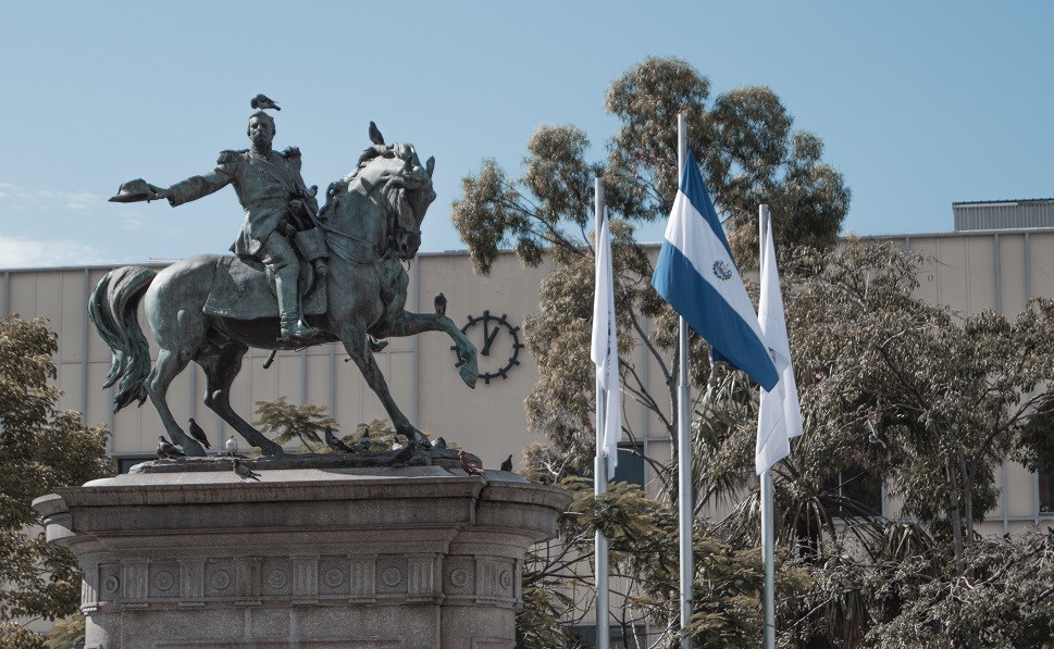 CoinCorner, El Salvador flag waving